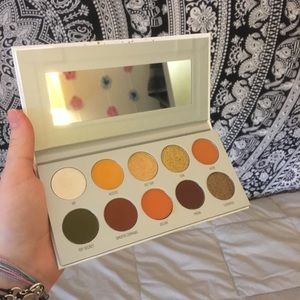 MoprheXJacylnHill armed and gorgeous palette